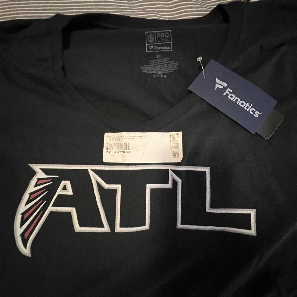 Atlanta Falcons Women’s Short Sleeve T-shirt